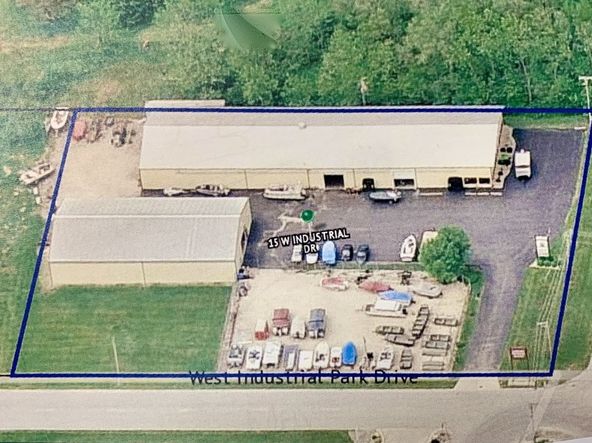 15 W Industrial Dr, Kankakee, IL 60901